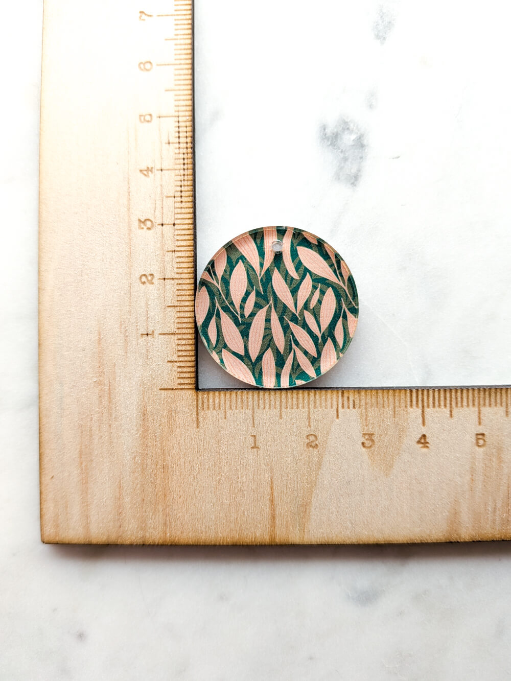 Clear Acrylic - 3cm Circle - 1 Hole - Australiana - 15