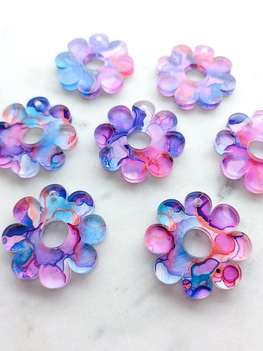 Clear Acrylic - 3cm Flower with a large hole - 1 Hole - Alcohol Ink- 12
