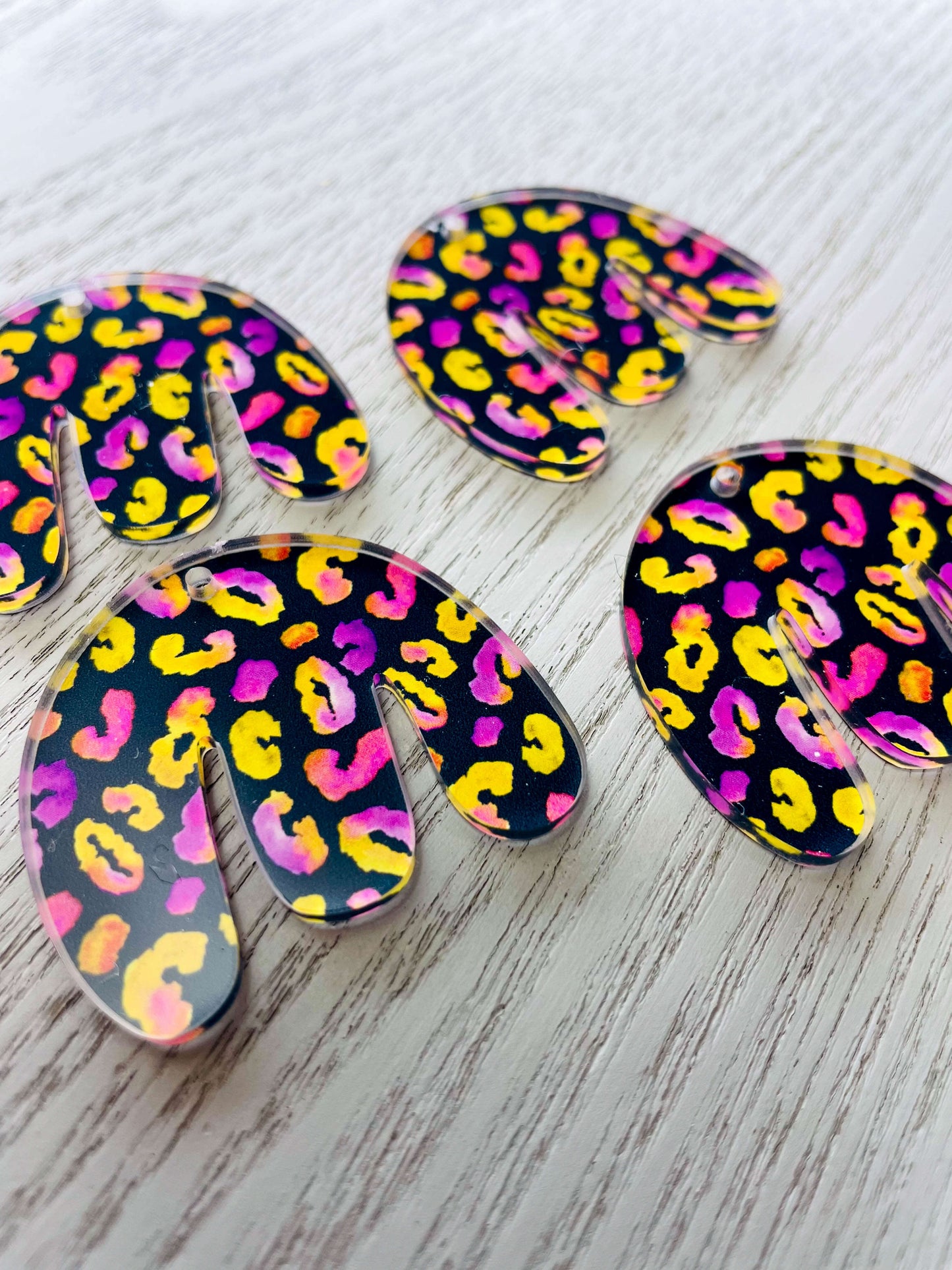 Clear Acrylic - Boho Shape - Leopard - 15