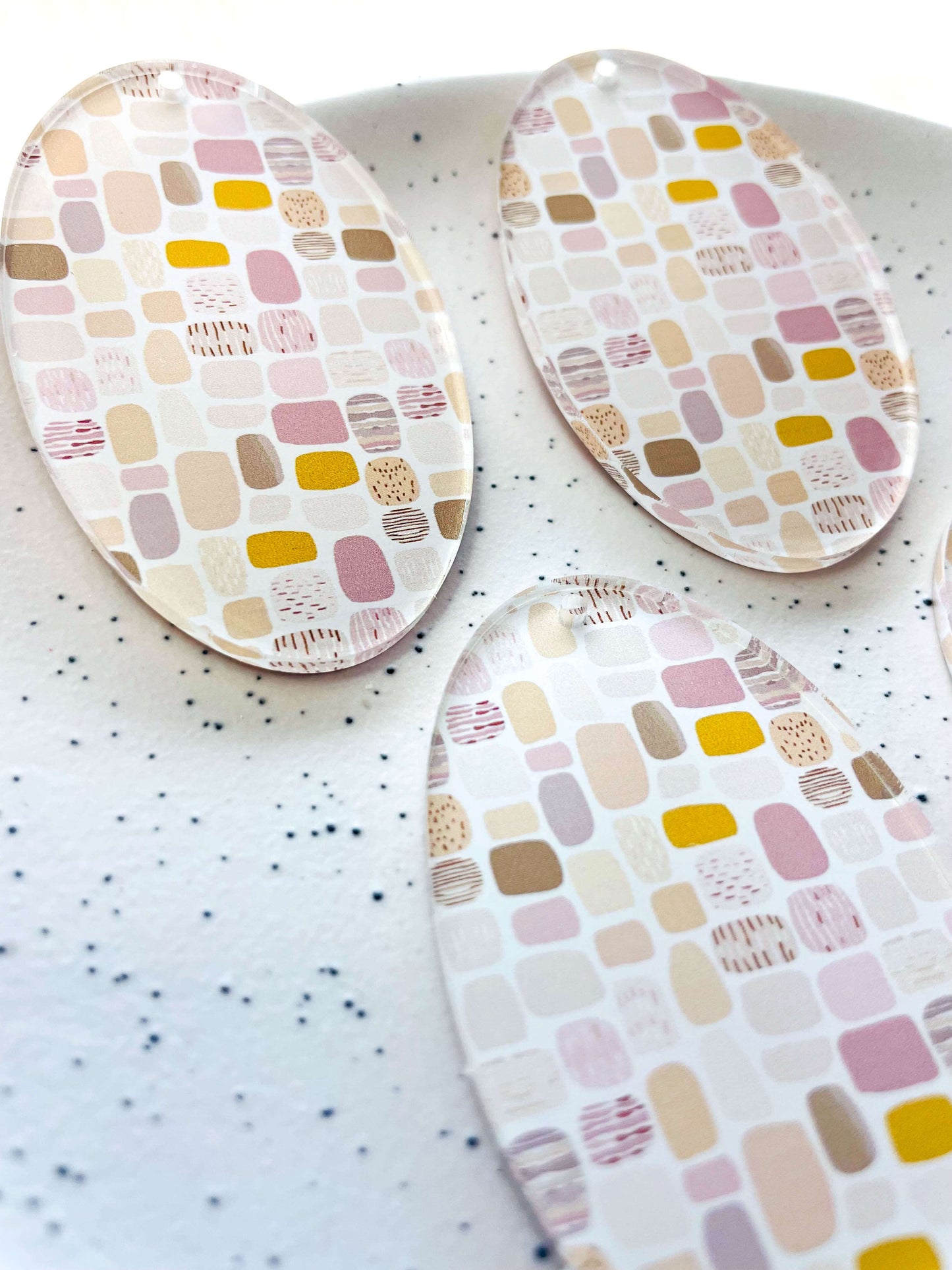 Large Oval - Clear Acrylic - Boho - 07