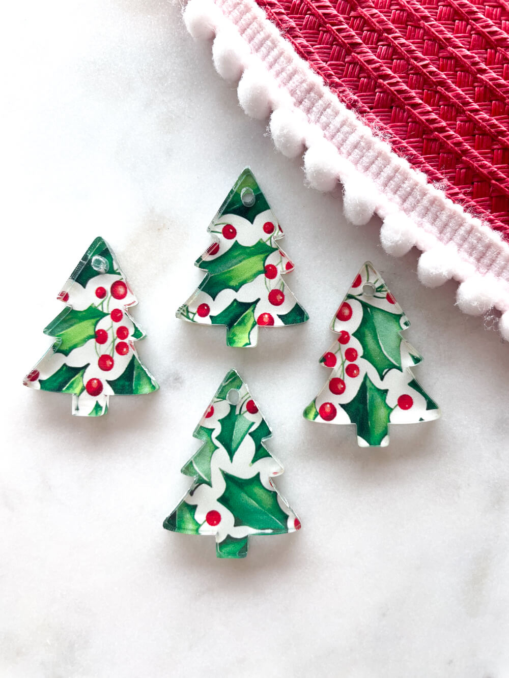 Clear Acrylic - 3cm Christmas Tree - 1 Hole - Christmas - 84
