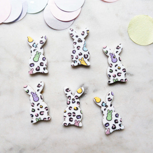 30mm - Easter 4 Shape - 1 Hole - White Acrylic - Easter - 33