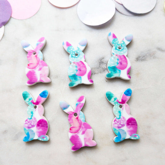 30mm - Easter 4 Shape - 1 Hole - White Acrylic - Easter - 07