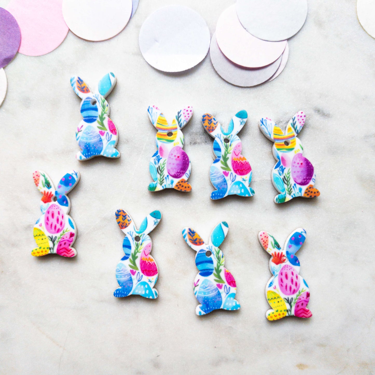 30mm - Easter 4 Shape - 1 Hole - White Acrylic - Easter - 05