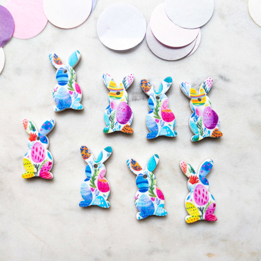30mm - Easter 4 Shape - 1 Hole - White Acrylic - Easter - 05