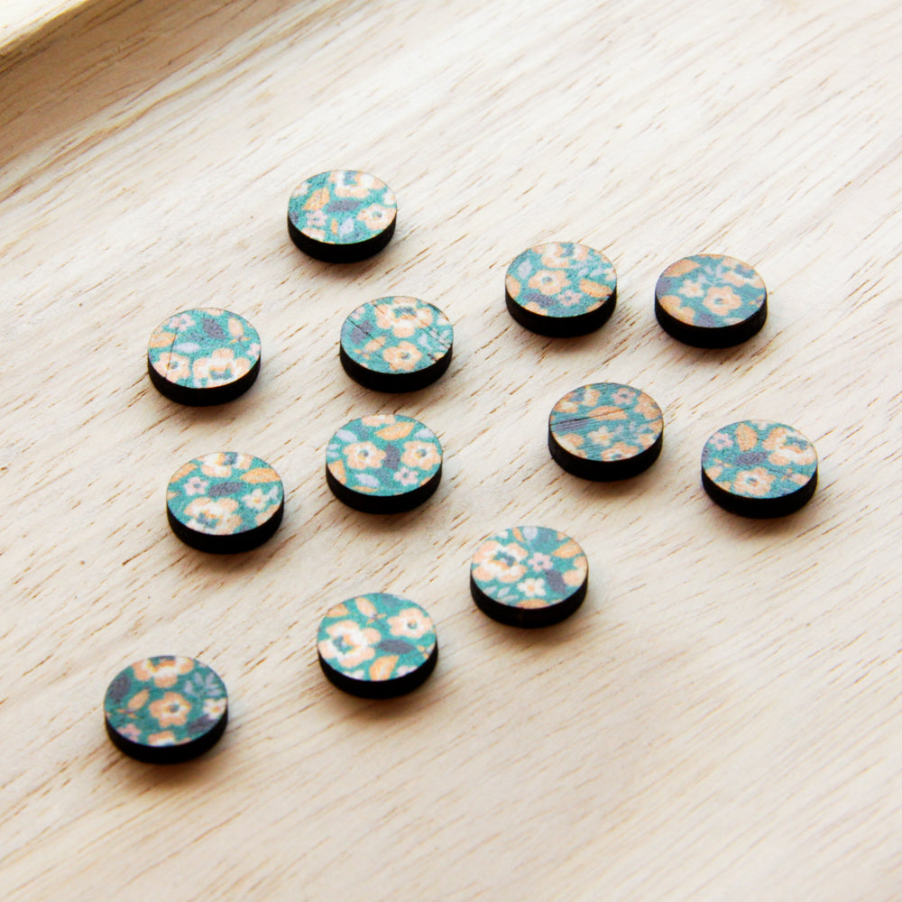 Wood - 12mm Circle- Studs - Transparent print - Picnic - 12