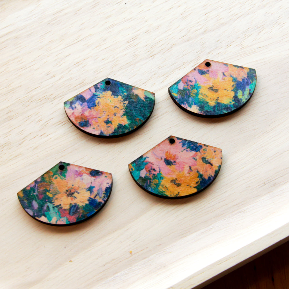 Wood - Fan Shape - 1 Hole - Transparent print - Spring - 25