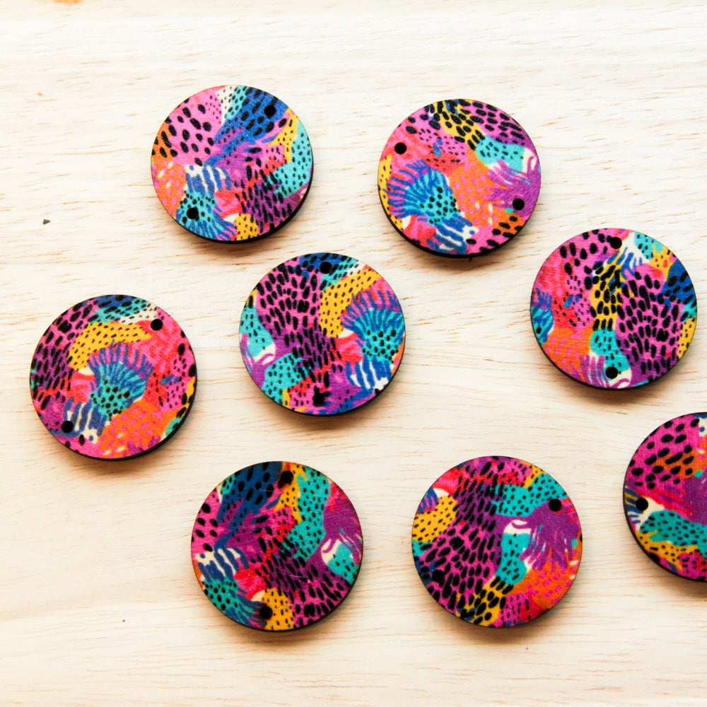 Wood - 3cm Circle - 2 hole - Natural print in Summer - 19