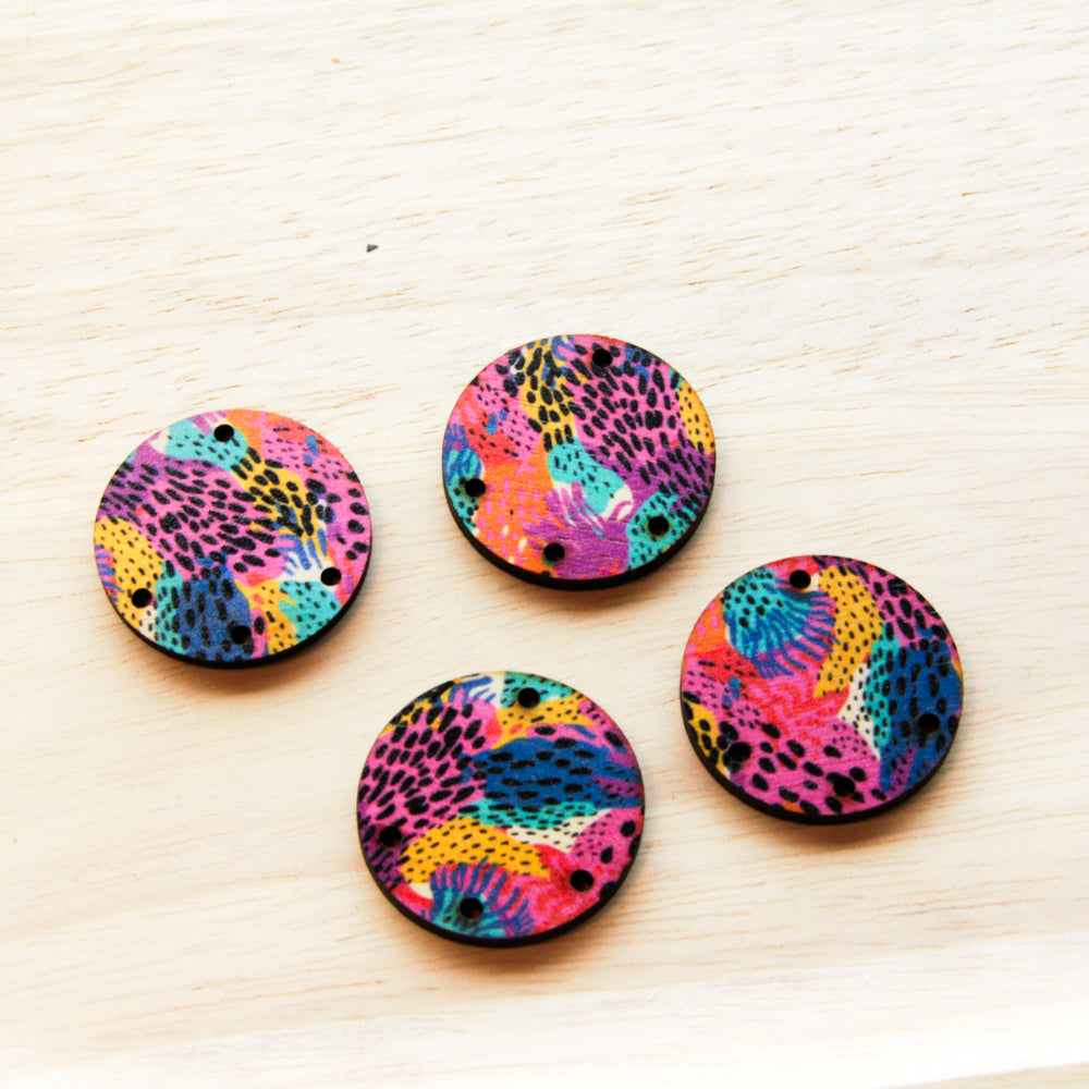 Wood - 3cm Circle - 4 hole - Natural print in Summer - 19