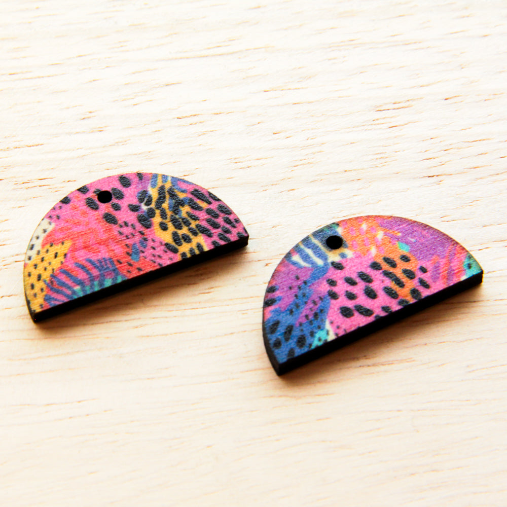 Wood - 3cm Semi Circle - 1 hole (top) - Natural print in Summer - 19
