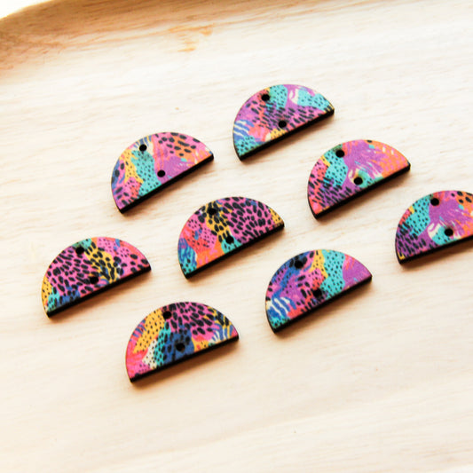 Wood - 3cm Semi Circle - 2 hole (top & bottom) - Natural print in Summer - 19