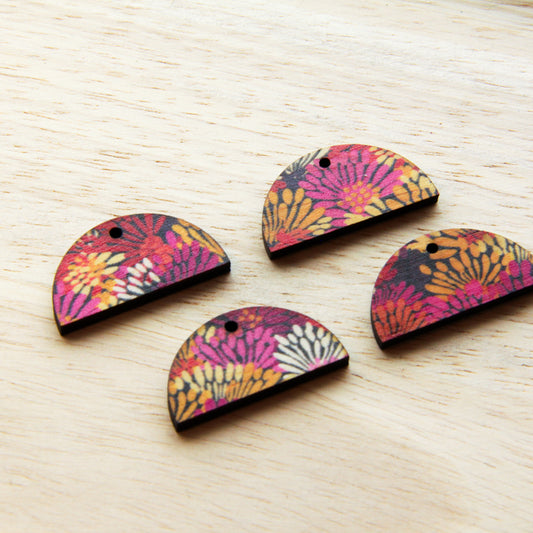 Wood - 3cm Semi Circle - 1 hole (top) - Natural print in Summer - 30