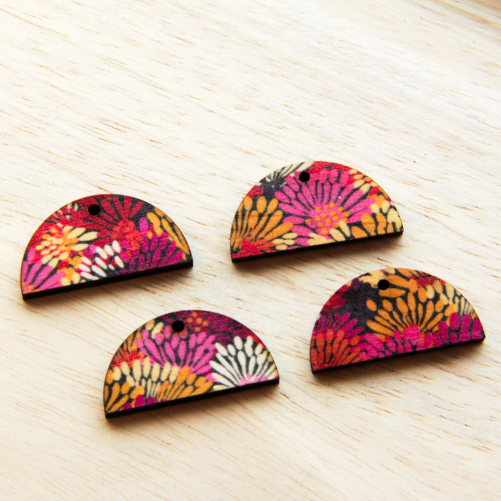 Wood - 3cm Semi Circle - 1 hole (top) - Natural print in Summer - 30
