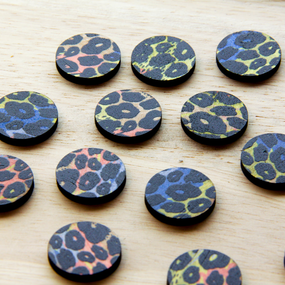 Wood - 20mm Circle- Studs - Transparent print - Leopard - 78