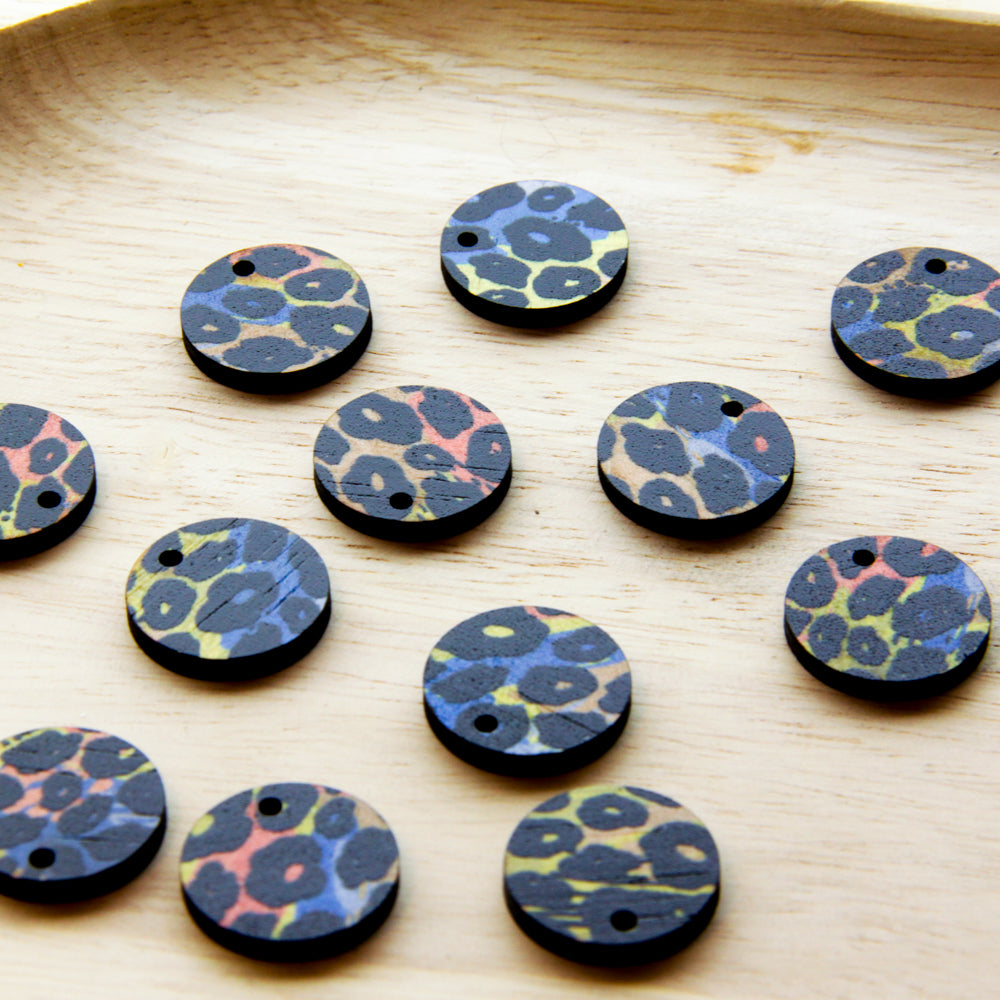 Wood - 20mm Circle- 1 Hole - Transparent print - Leopard - 78