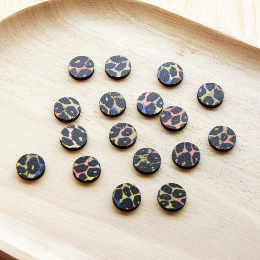 Wood - 15mm Circle- Studs - Transparent print - Leopard - 78