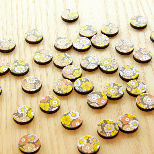 Wood - 15mm Circle- Studs - Groovy - 03