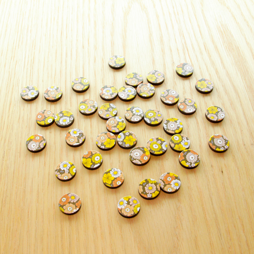 Wood - 15mm Circle- Studs - Groovy - 03