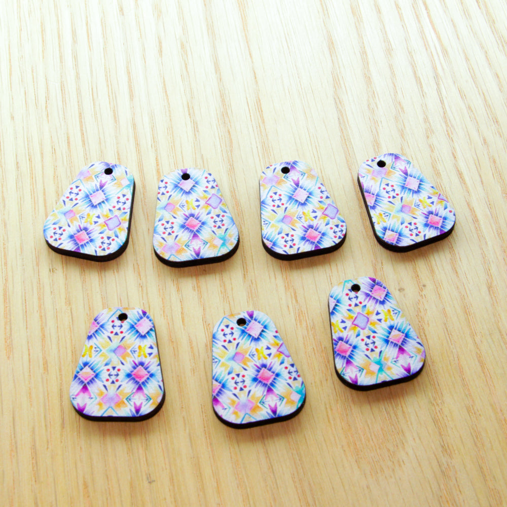 Wood - 3cm Bell - 1 hole - Boho - 46