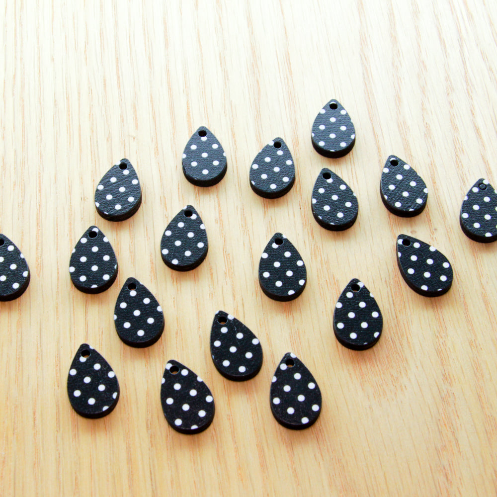 Wood - 20mm Teardrop 2 Shape - Black & White - 16