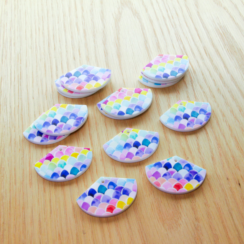 White Acrylic- 3cm Fan - 1 Hole  - Watercolour - 17