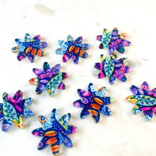 Clear Acrylic - 3cm - Flower 4 - 1 Hole -  Bold Floral - 94
