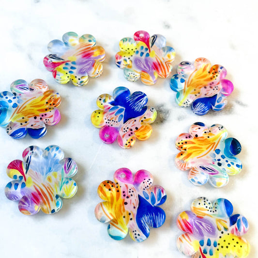 Clear Acrylic - 3cm - Flower - 1 Hole -  Bold Floral - 77