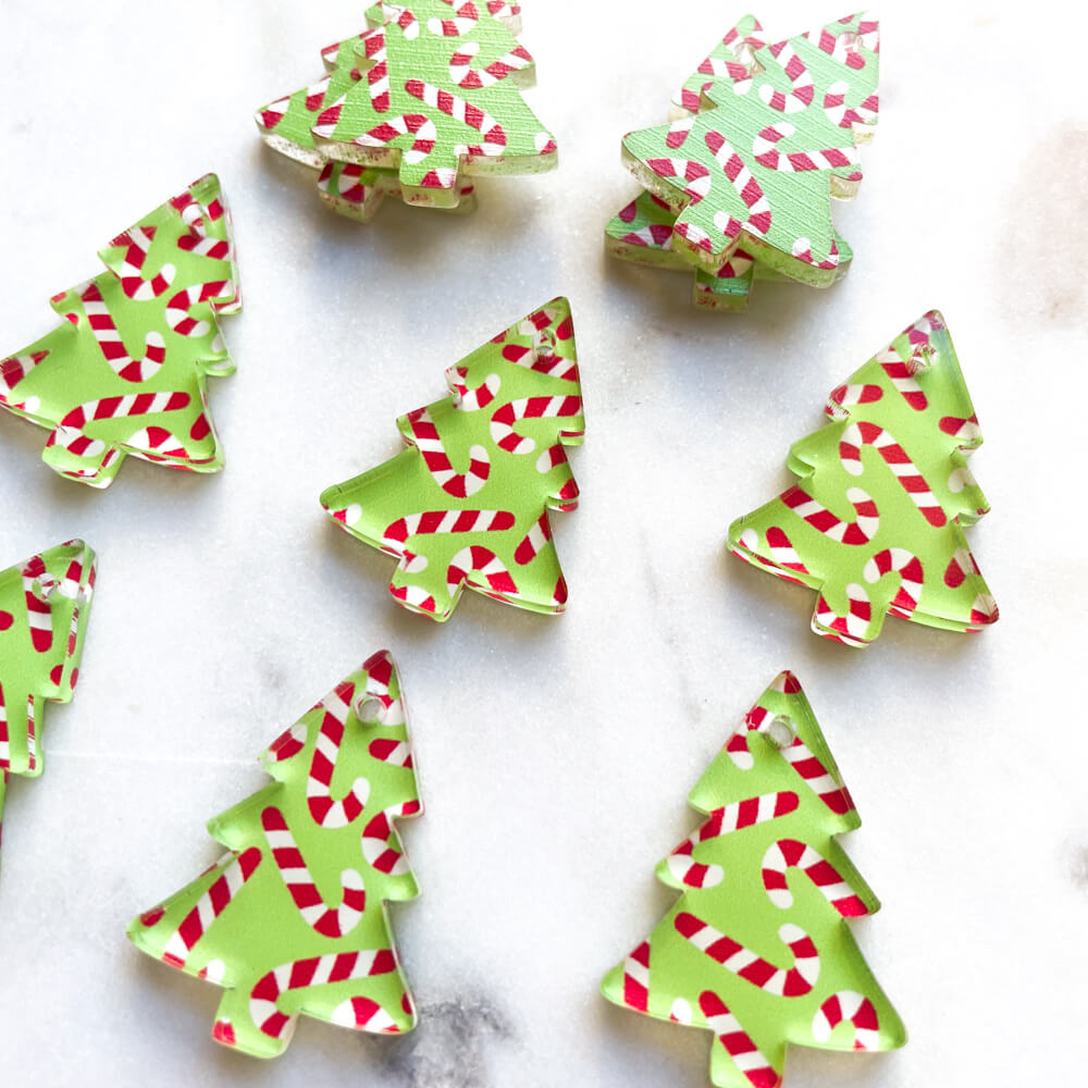 Clear Acrylic - 3cm Christmas Tree - 1 Hole - Christmas - 318