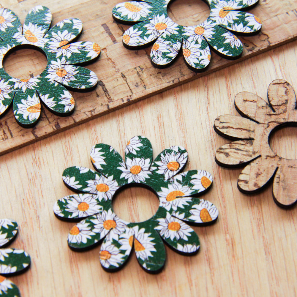 Cork - 40mm - Daisy with large hole - Sunflower - 06