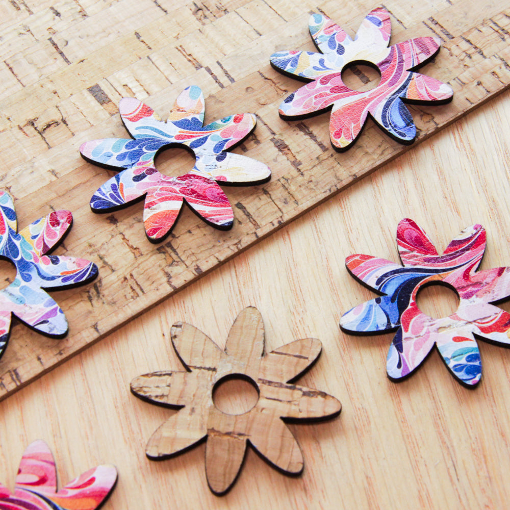 Cork - 40mm - Flower  4 with large hole - Abstract Art - 03
