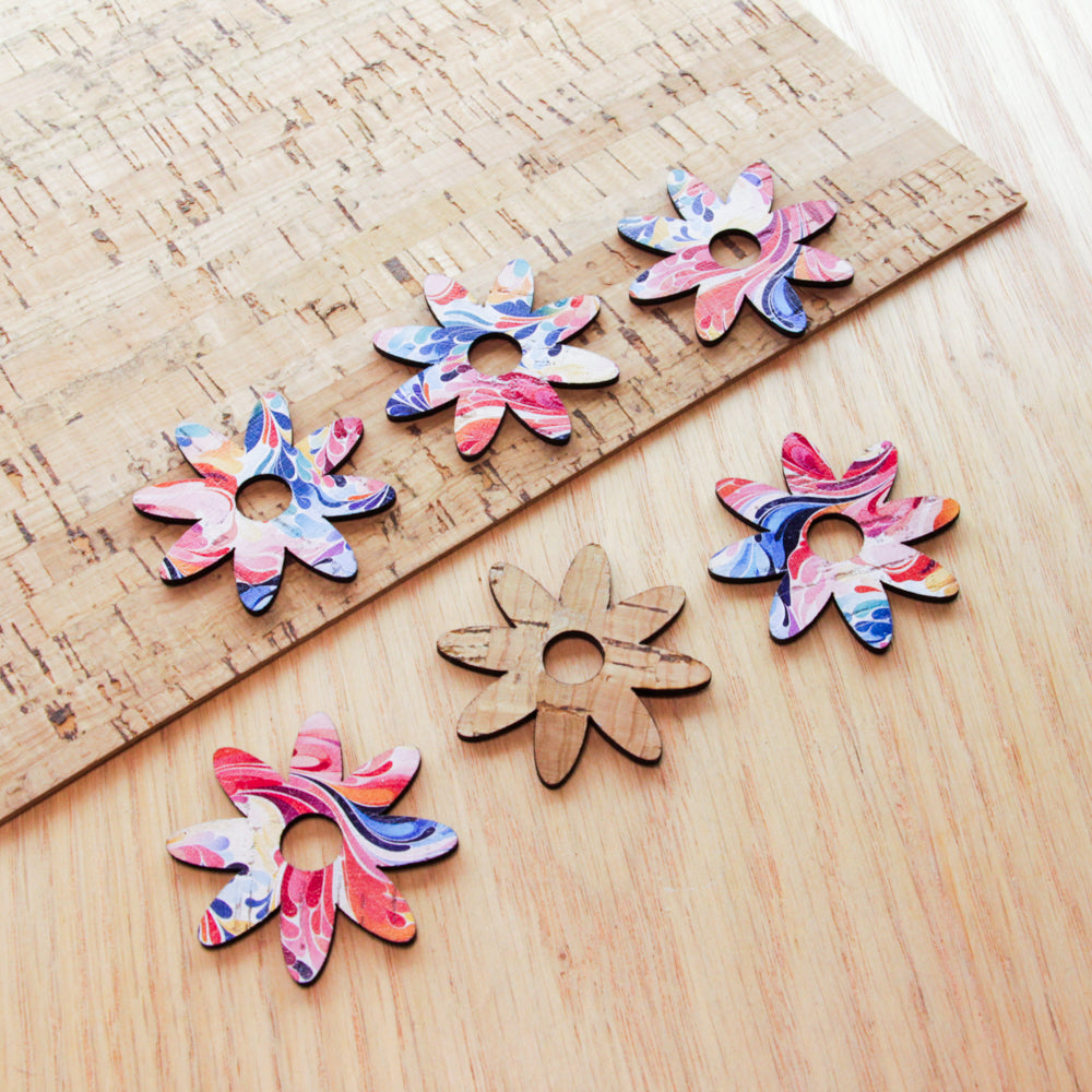 Cork - 40mm - Flower  4 with large hole - Abstract Art - 03