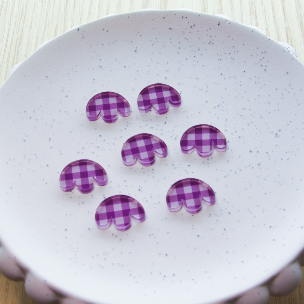 Clear Acrylic - 2cm Boho Flower 2 - Studs - Gingham - 25