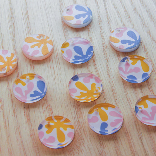 Clear Acrylic - 2cm Circle - 1 Hole - Abstract Floral - 02