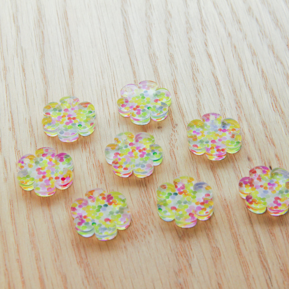 Clear Acrylic - 2cm Flower 2 - 1 Hole - Watercolour - 11
