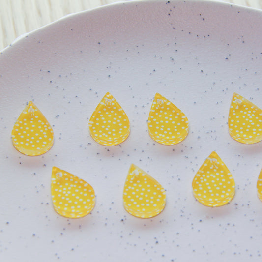 Clear Acrylic - 2cm Teardrop - 1 Hole - Sunflower - 02