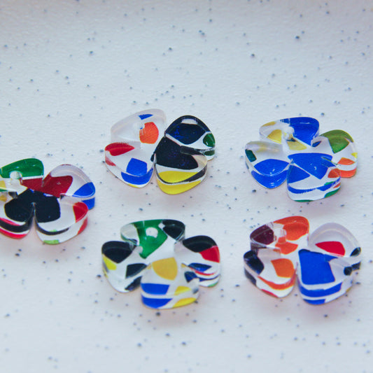 Clear Acrylic - 2cm - Clover - 1 Hole - Terrazzo - 43