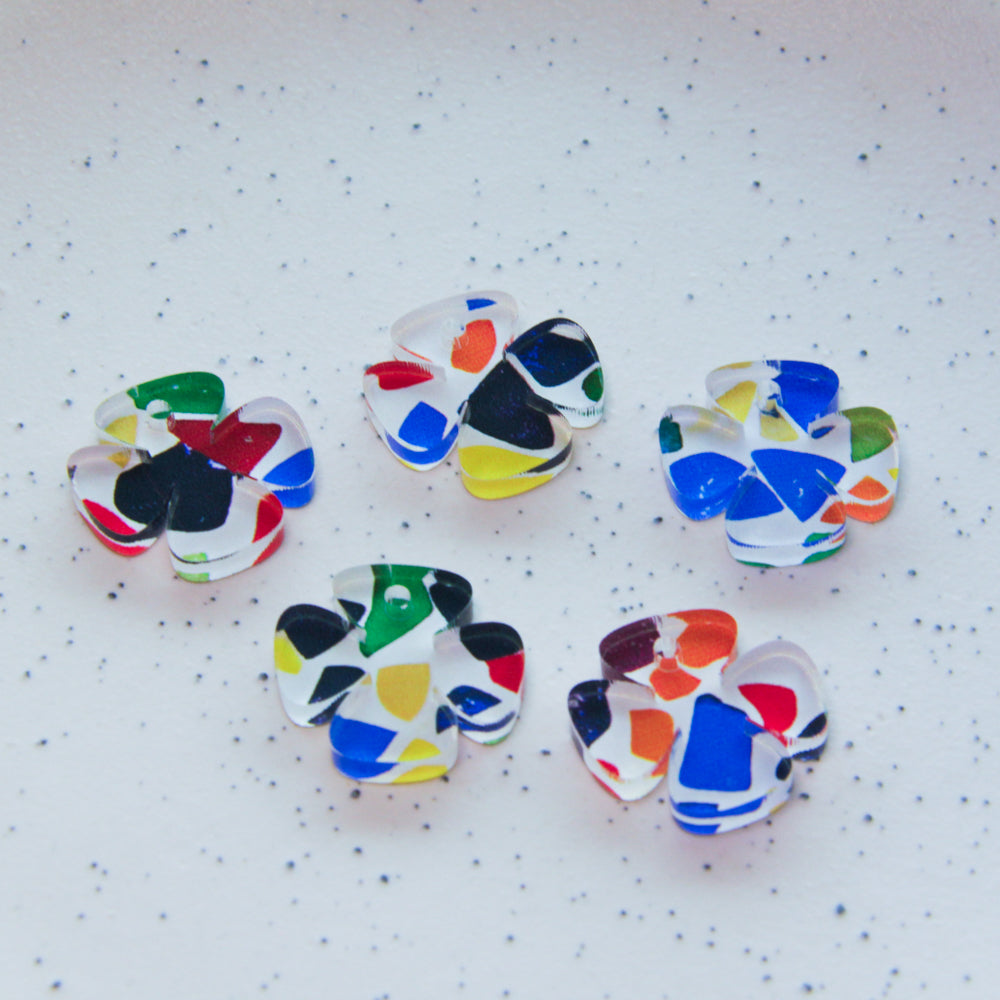 Clear Acrylic - 2cm - Clover - 1 Hole - Terrazzo - 43