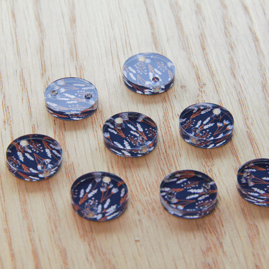 Clear Acrylic - 1.5cm Circle - 2 holes - Winter Picnic - 18