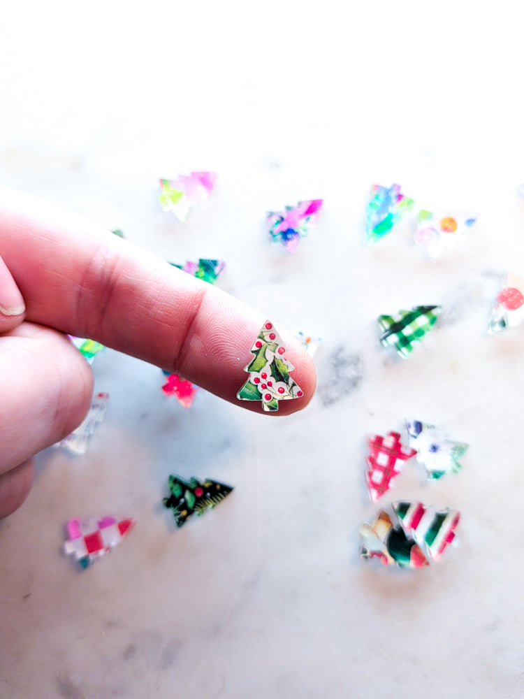 15mm Christmas Tree Studs -  Traditional Christmas - Mixed Bag -  Clear Acrylic (10 pairs)