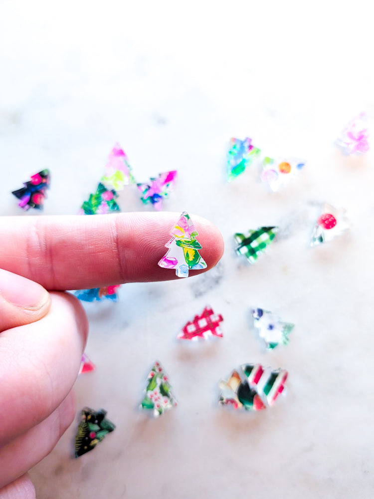 Clear Acrylic - 1.5cm Christmas Tree - Studs - Christmas - 155