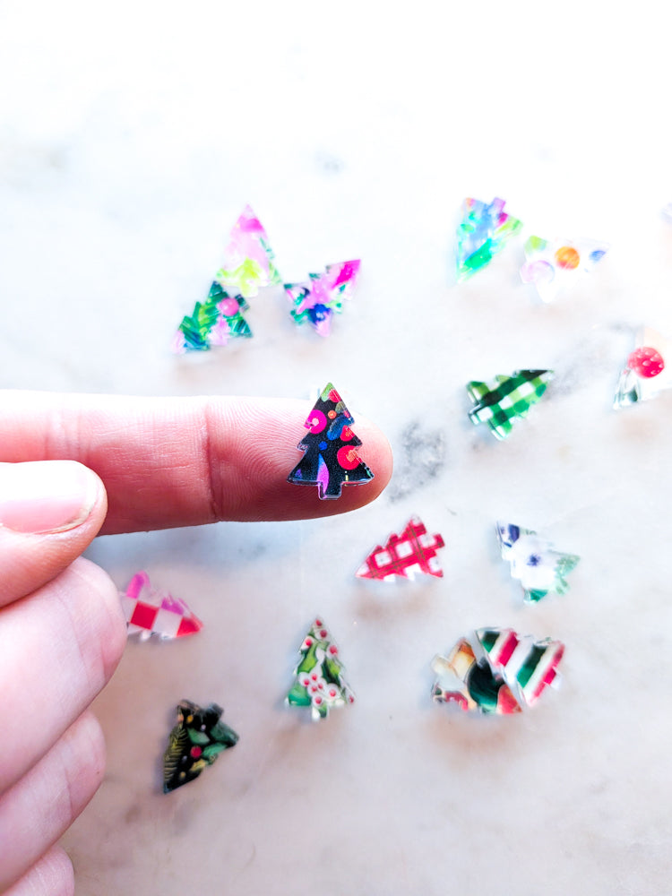 Clear Acrylic - 1.5cm Christmas Tree - Studs - Christmas - 307
