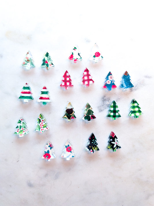 15mm Christmas Tree Studs -  Traditional Christmas - Mixed Bag -  Clear Acrylic (10 pairs)