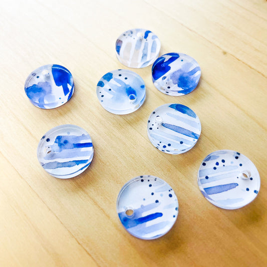 1.5cm Circle - 1 Hole - Clear Acrylic - Shibori - 17
