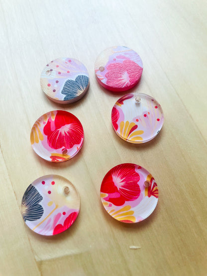 2cm Circle - Clear Acrylic - 1 Hole - Abstract Floral - 27