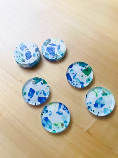 2cm Circle - Clear Acrylic - 1 Hole - Terrazzo - 49