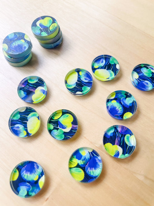 1.5cm Circle - Studs- Clear Acrylic - Summer Nights - 19