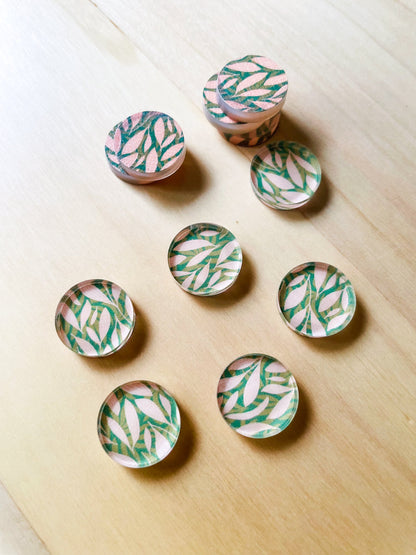 1.5cm Circle - Studs- Clear Acrylic - Australiana - 18
