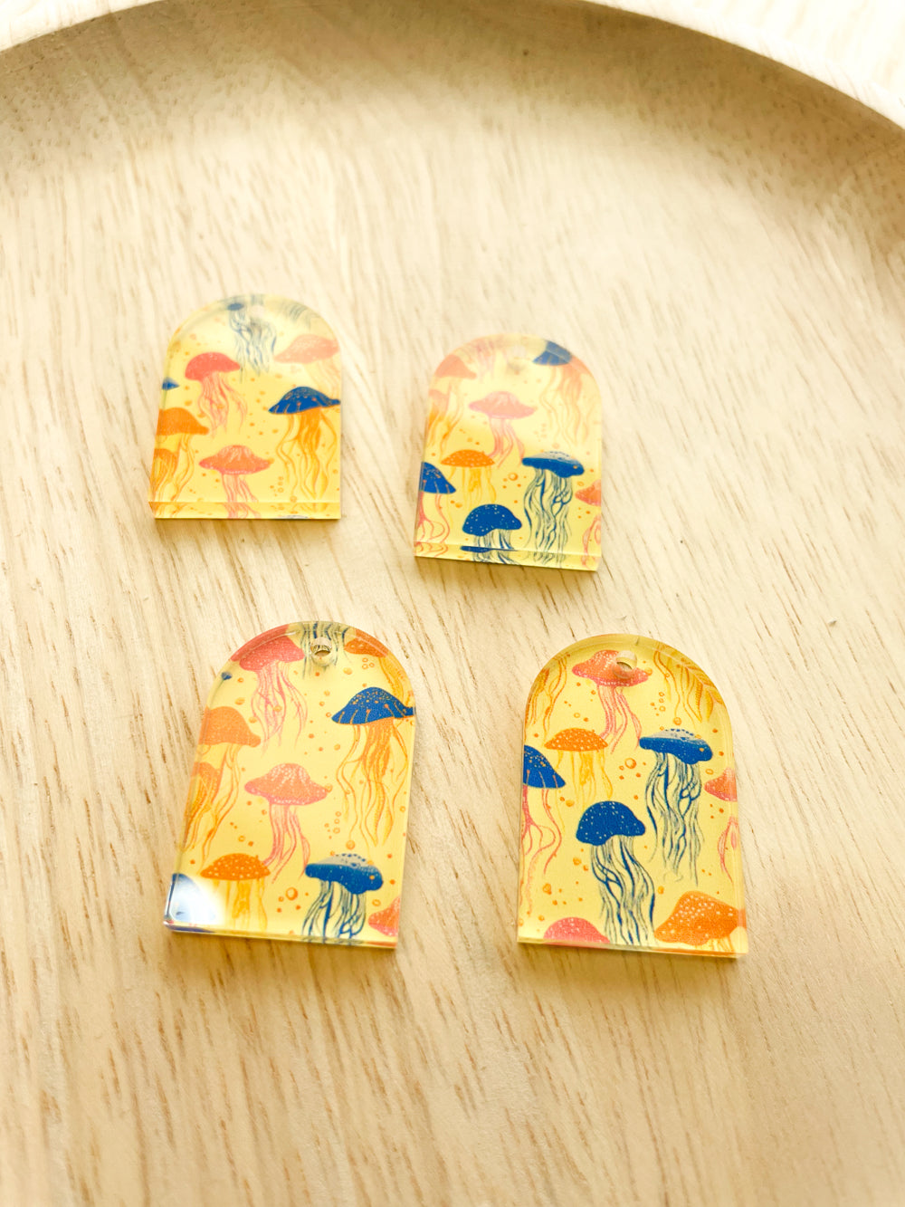 Clear Acrylic - 2x3cm - Arch - 1 Hole at Top -  Tropical - 108