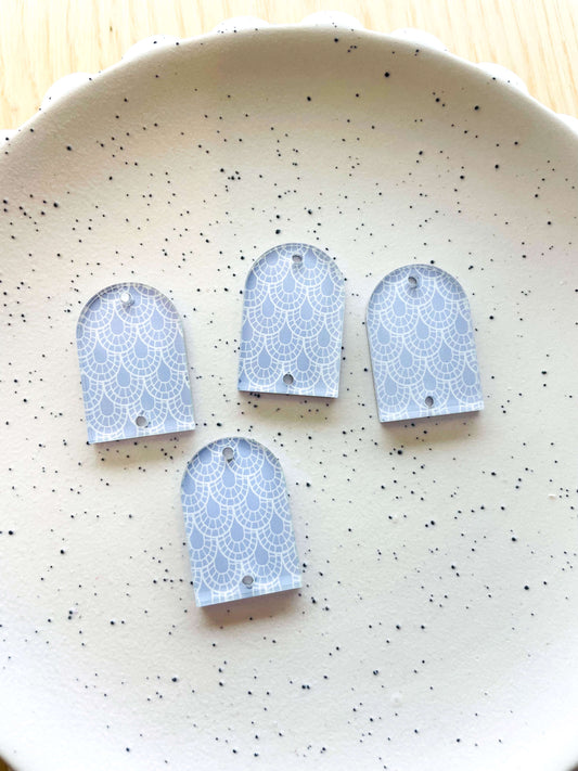 Small Arch - Clear Acrylic - Winter Picnic - 04