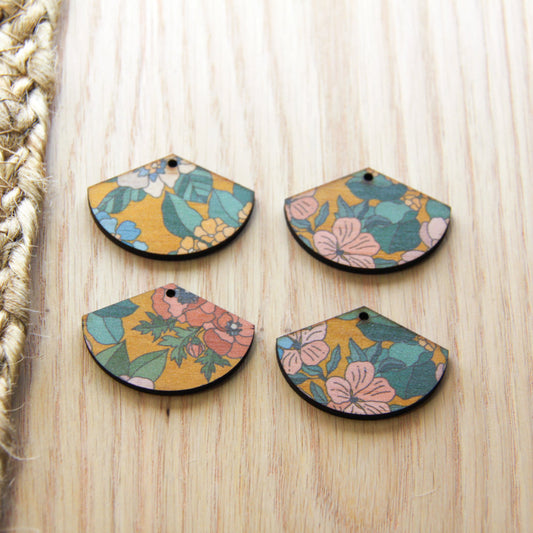 Fan Shape - 1 Hole - Natural Look Print in Australiana - 88